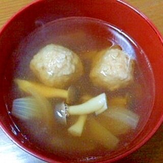 冷凍肉団子としめじと玉ねぎの和風スープ